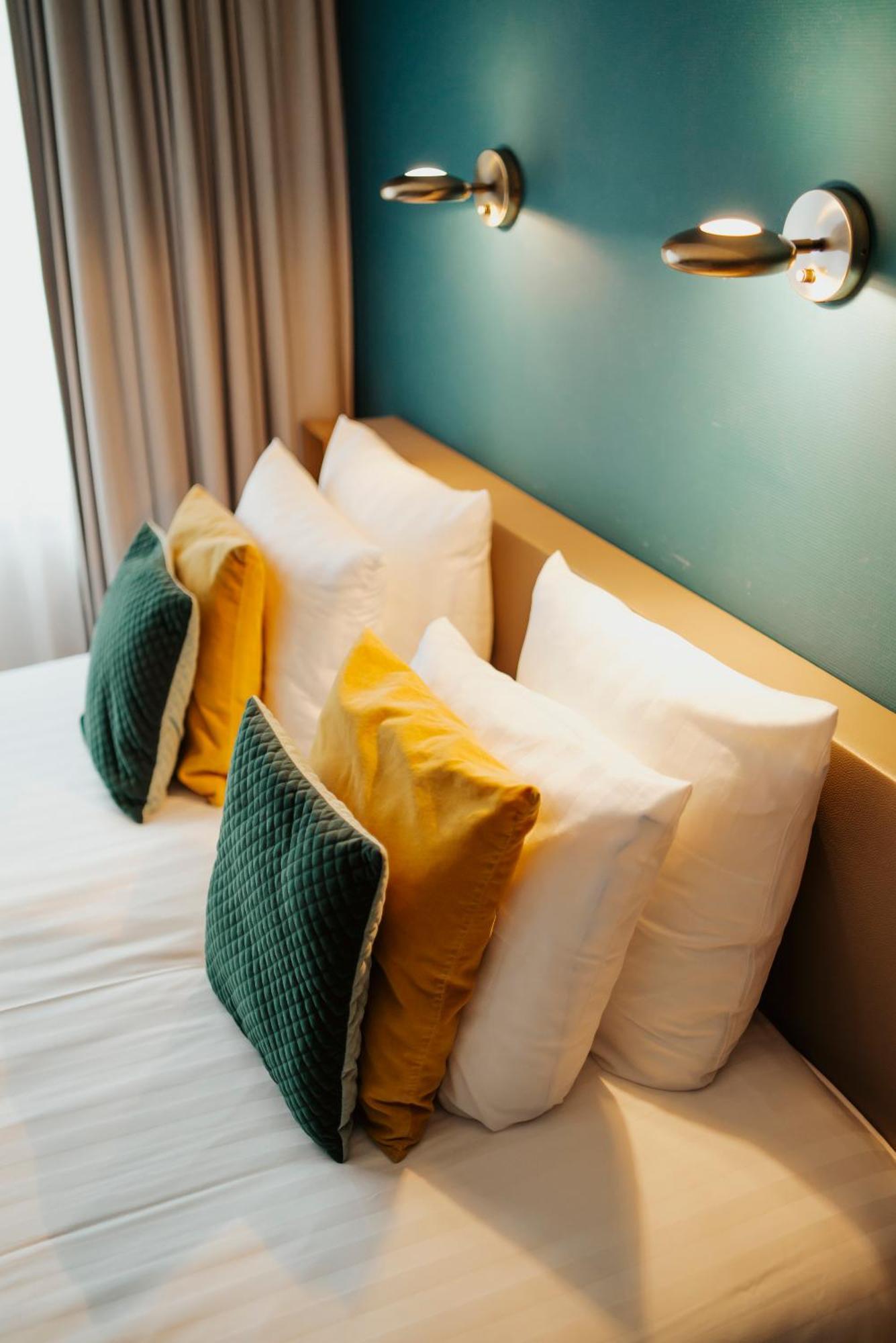 Hotel Janssen Valkenburg aan de Geul Ngoại thất bức ảnh